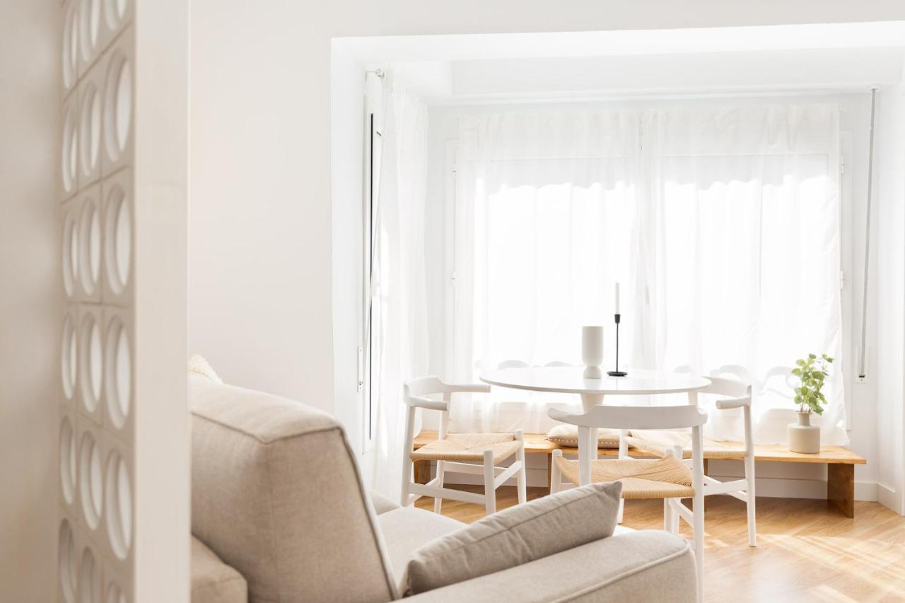 Wow Apartments By Olala Homes L'Hospitalet de Llobregat Dış mekan fotoğraf