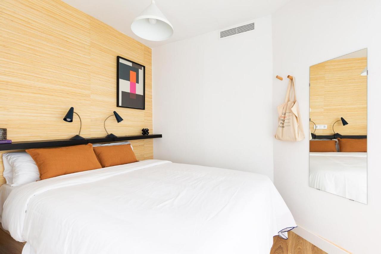 Wow Apartments By Olala Homes L'Hospitalet de Llobregat Dış mekan fotoğraf